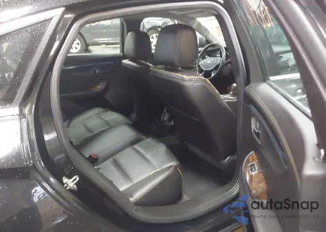 2015 Chevrolet Impala 2Lz z USA, uszkodzony, nr VIN 2G1165S38F9101818